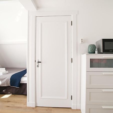 Four Star Apartments - Berkenbosch Blokstraat The Hague Room photo