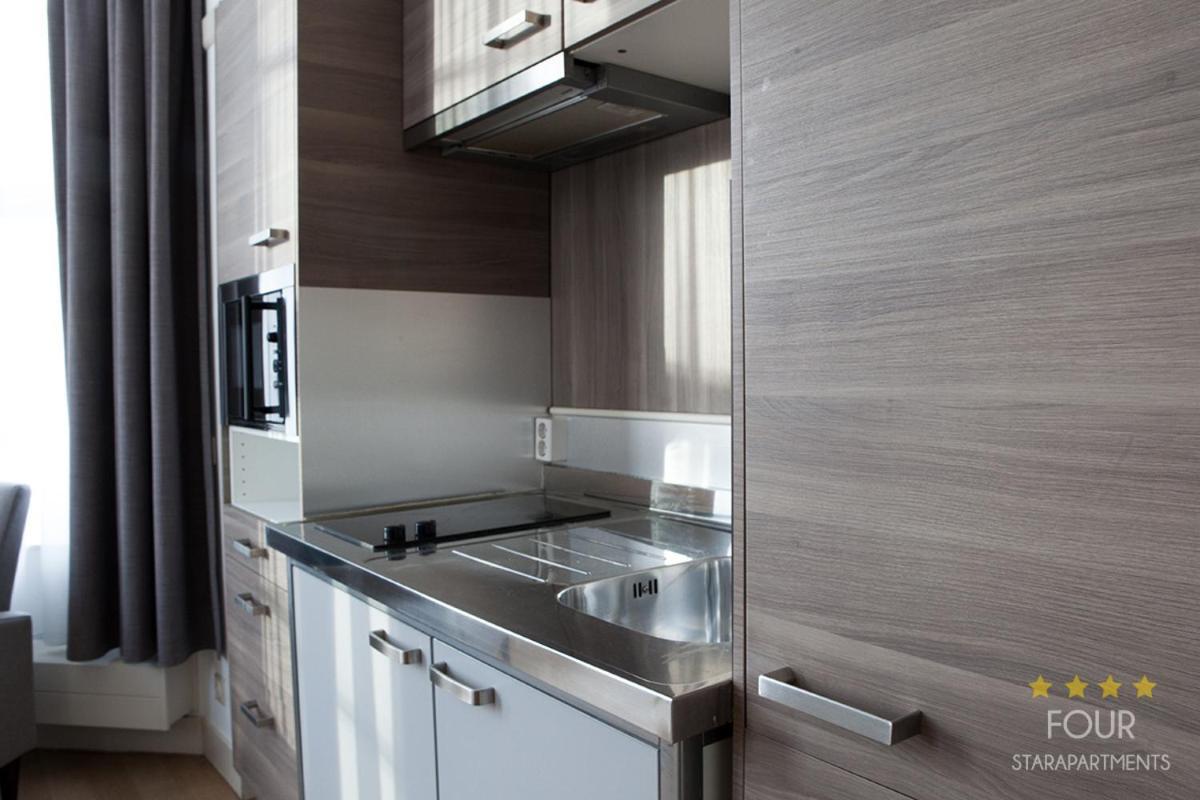 Four Star Apartments - Berkenbosch Blokstraat The Hague Room photo